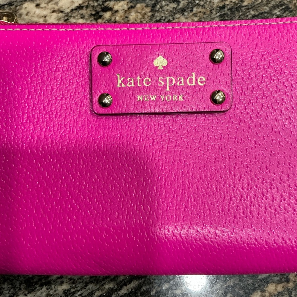 ✨💎BEAUTIFUL💎✨KATE SPADE PEBBLED LEATHER LARGE WRISTLET W/DUSTY&GIFT! - Picture 2 of 12